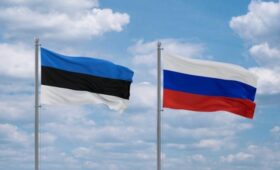 Власти Эстонии решили отказаться от проходящей через РФ дороги