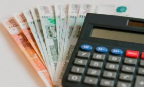 СФ предложил увеличить не облагаемую налогом материальную помощь от работодателя