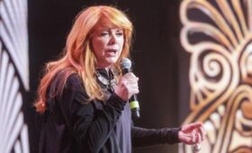 Актриса Клара Новикова опровергла слухи о проблемах со здоровьем