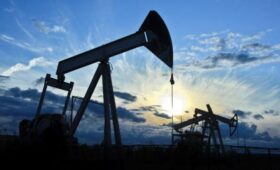 Британия ввела запрет на импорт нефтепродуктов из нефти РФ