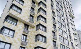 Около 150 горожан начали переселение в новые квартиры по реновации на Тайнинской улице