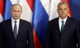 Меркель назвала чушью обвинения, что Орбан – «троянский конь» Путина