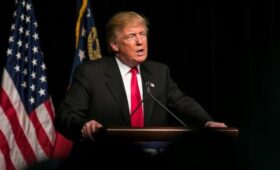 WSJ: Трамп выбрал средний вариант жесткости санкций против России