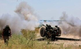 Российские военные уничтожили бронемашину и антенну управления ВСУ
