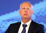 Глава РФПИ сообщил о продолжении переговоров РФ и США на базе соглашений на Аляске