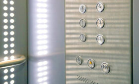 Более 3,5 тыс лифтов заменено в Москве в рамках капремонта с начала года