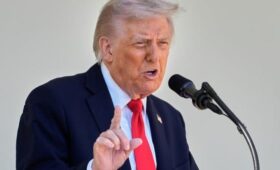 Трамп заявил, что отменил встречу с Путиным в Венгрии