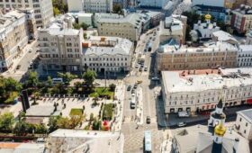 Город выставил на торги 2 помещения в исторических зданиях у станции «Чистые пруды»