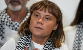 Трамп назвал сумасшедшей активистку Грету Тунберг