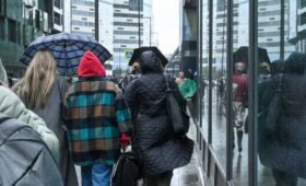 До 10 градусов и дождь ожидаются в Москве 27 октября