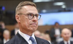 Стубб допустил ослабление санкций против России при прекращении огня на Украине