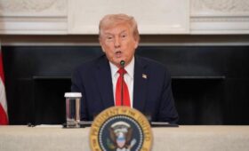 Трамп заявил, что Израиль и ХАМАС подписали первую фазу мирного плана
