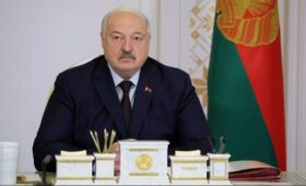 Лукашенко: Украина исчезнет, если конфликт не завершится сейчас