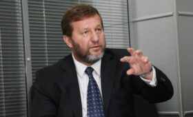 Экс-зампред правительства РФ Кох внесен в перечень террористов и экстремистов