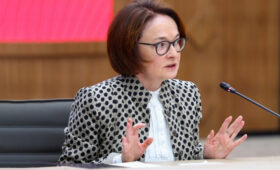 Набиуллина: рост спроса из-за резкого снижения ставки – главная угроза экономике