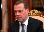 Медведев исключил возможность «шатдаунов» в РФ