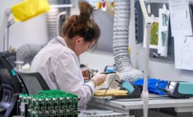 Пошлина на маркировку товаров для развития электроники будет введена в России