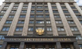В ГД предложили ввести механизм самозапрета на автосписания с карт