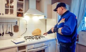 Около 1,2 миллиона газовых плит проверили в Москве с начала года