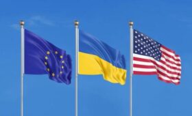 AT: Запад должен понять, что Украина для него потеряна
