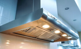 Эксперт Золотарева: грязная вытяжка может привести к кишечным расстройствам