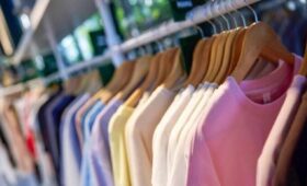 Оборот столичных производителей одежды и текстильных изделий вырос на 35,2%