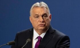 Орбан заявил о прекращении финансовой помощи Украине после скандала с Зеленским