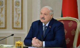 Лукашенко заявил, что «тягомотина» на Украине закончится в ближайшее время