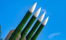 КНДР запустила баллистическую ракету в сторону Японского моря