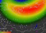 Зона интенсивных полярных сияний начала формироваться над Россией