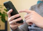 Полицейские задержали трех похитителей цифровых подарков в Москве
