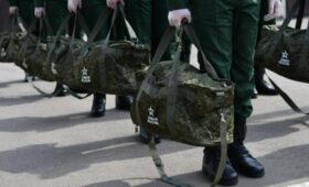 Путин подписал закон о круглогодичном призыве