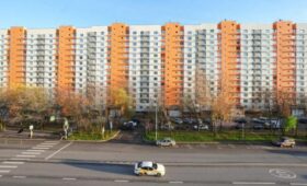 Около 300 фасадов домов отремонтируют на благоустроенных улицах Москвы