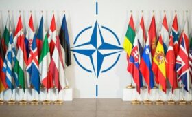 Ветеран ООН Бертгун: НАТО может умереть из-за затянувшегося процесса «деградации»