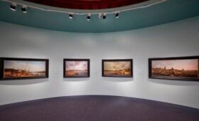 На выставке Русского музея на ВДНХ можно увидеть старинные улочки Москвы