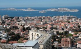 Власти Марселя сняли охрану с генконсульства РФ