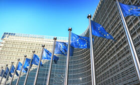 ЕК поддержала цель Украины по завершению переговоров о членстве в ЕС в 2028 году