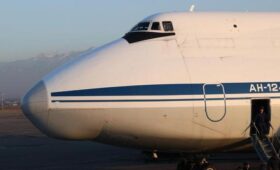 Kan: украинский Ан-124 забрал из Израиля военные грузовики США и улетел в ОАЭ