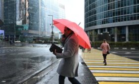 Облачная погода с дождем прогнозируется в Москве 10 ноября