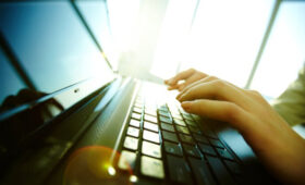 Кабмин РФ определил виды угроз устойчивости и безопасности интернета