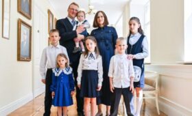 В России предложили выдавать бесплатные квартиры многодетным семьям