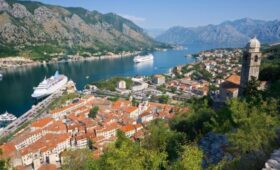 Черногория может ввести визы для россиян к осени