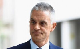 Гендиректор BBC ушел в отставку после обвинений в фальсификации речи Трампа