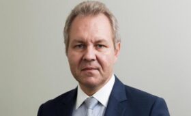 Экономист Владислав Иноземцев объявлен в розыск