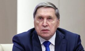 Ушаков рассказал о «рояле в кустах» на переговорах в Абу-Даби