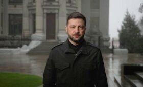 Зеленский заявил, что будет предлагать альтернативы мирному плану США