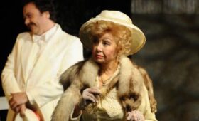 Умерла актриса из телепередачи «Кабачок «13 стульев» Валентина Шарыкина