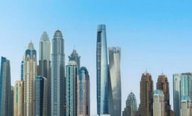 Самый высокий в мире отель открылся в Дубае