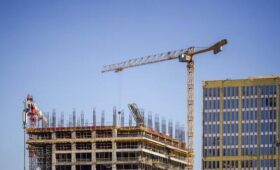 Почти 4 тыс нежилых объектов возведено в Москве за 15 лет
