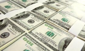 Россия снизила объем вложений в госбумаги США до 31 млн долларов